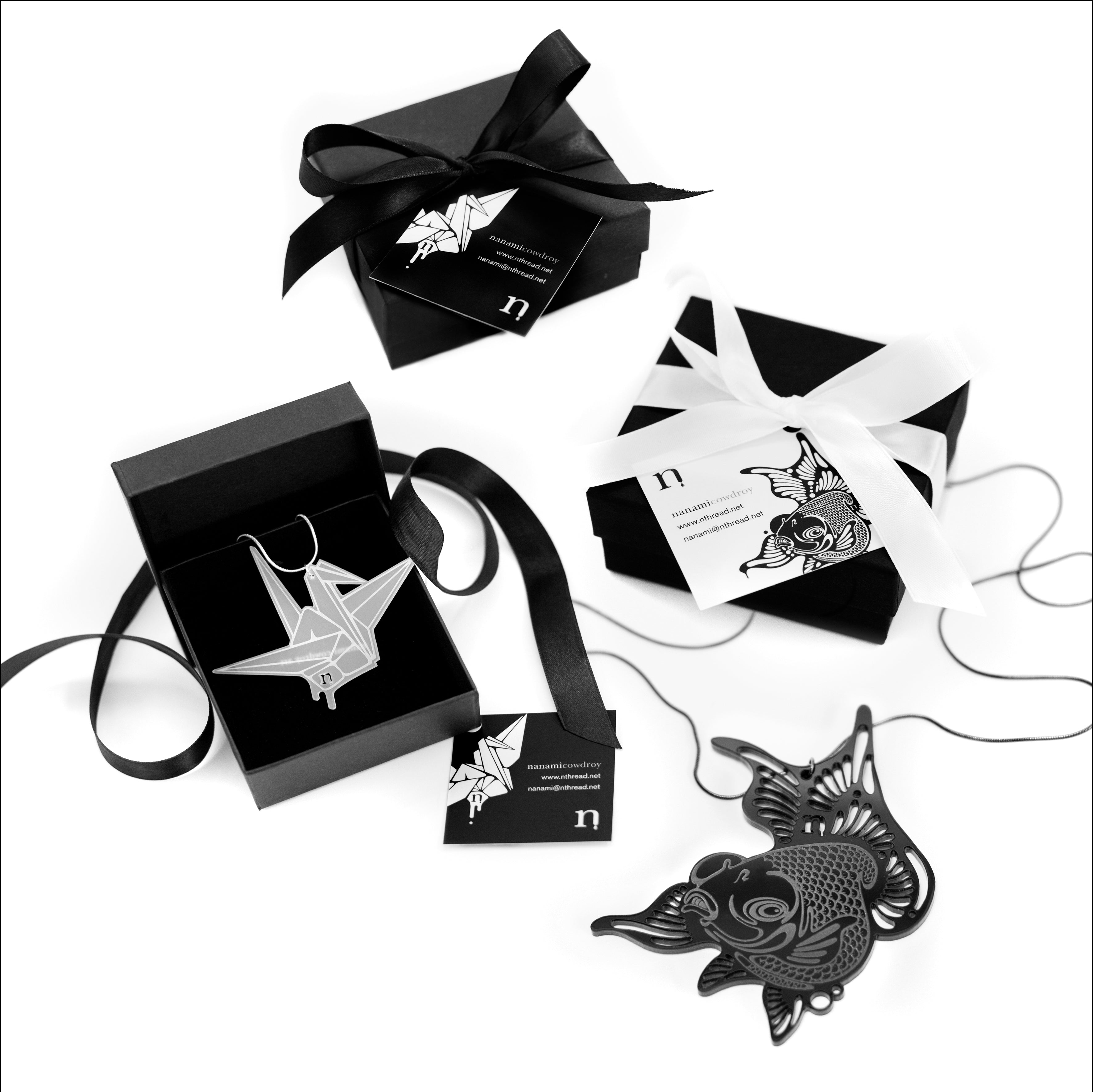 Inky Pieces - Black & White Fish Necklace
